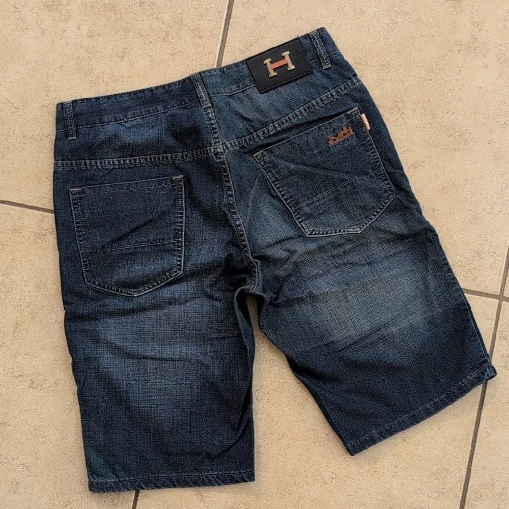 Hermes Men's Blue Denim Jean Shorts - Size 33 - Picture 4 of 11